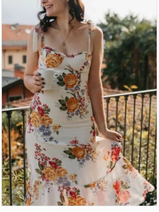 Reformation Dresses & Skirts - NEW Reformation Nikita Dress Bouquet Floral Sz 4